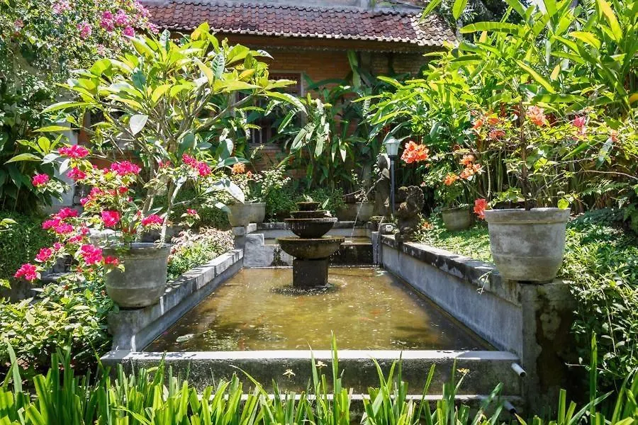 White House Hotel Ubud